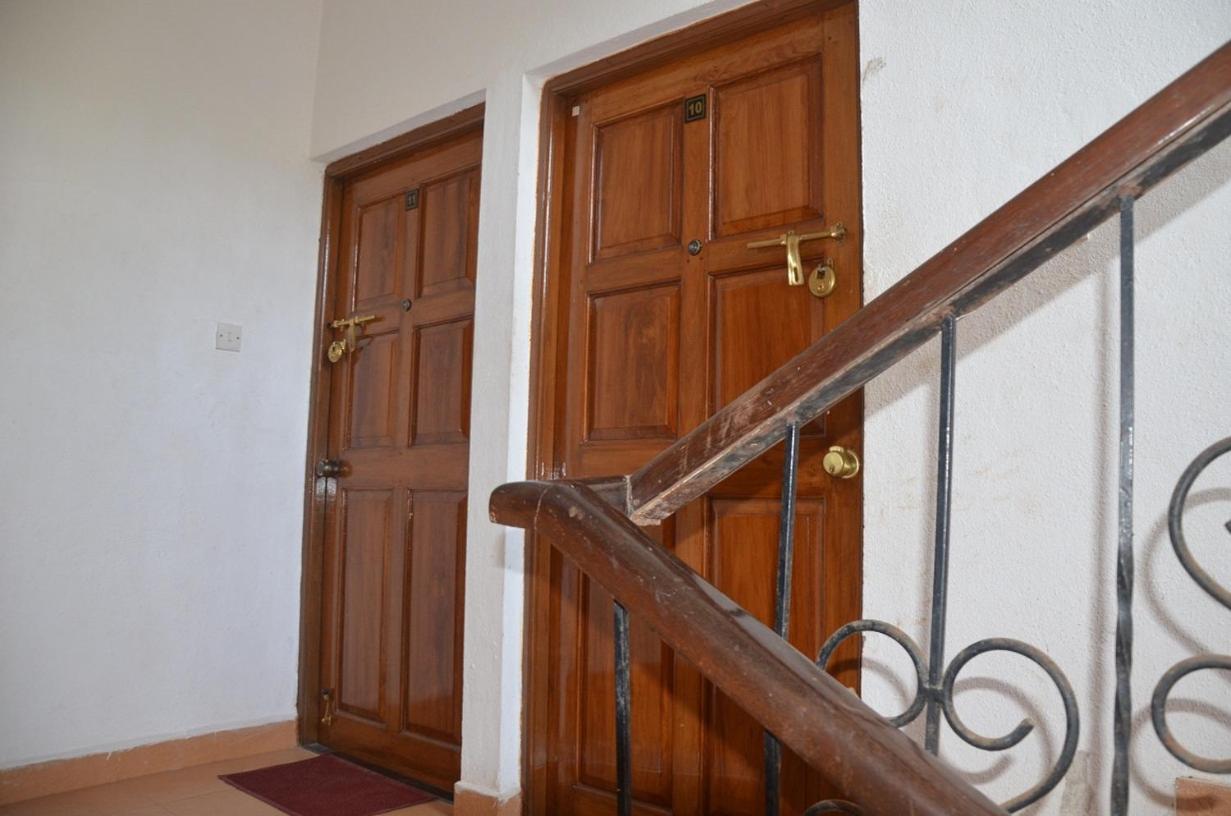 Bbn Serviced Apartment กาลังกูติ ภายนอก รูปภาพ